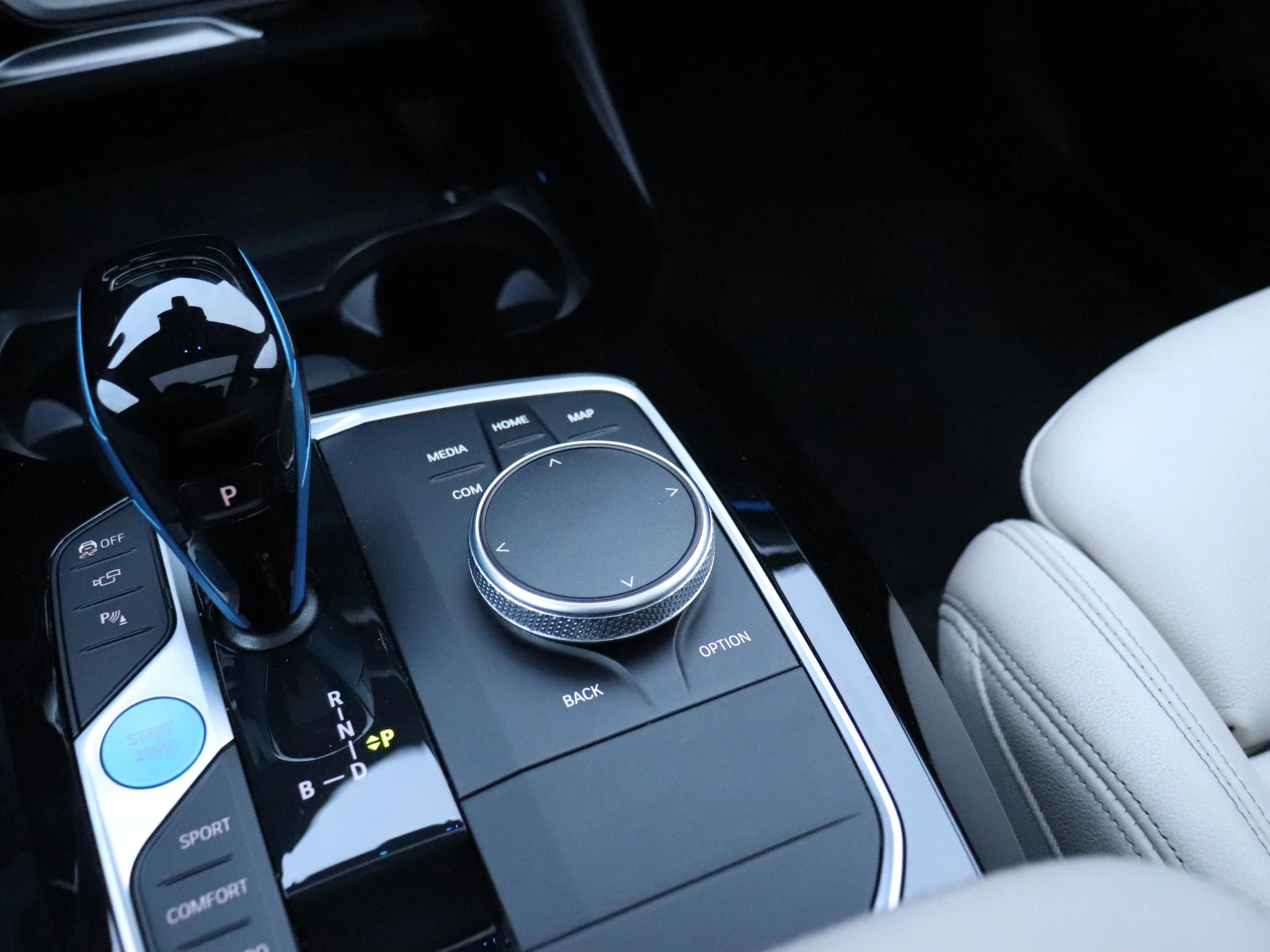 Hoofdafbeelding BMW iX3