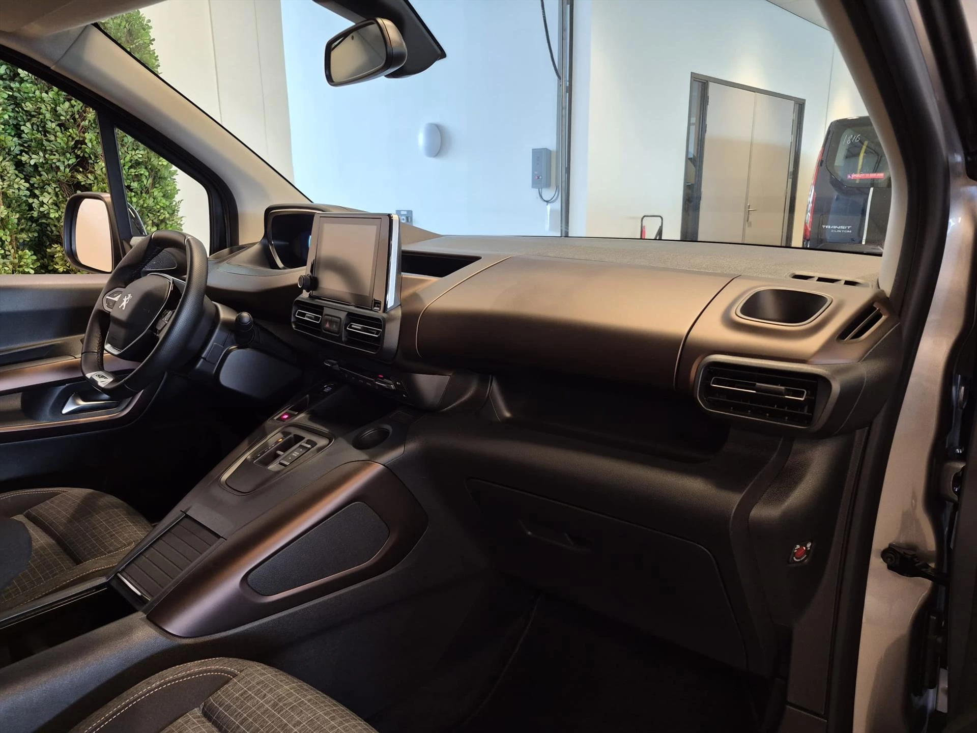 Hoofdafbeelding Peugeot e-Rifter
