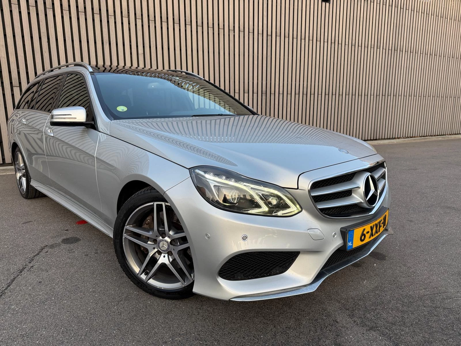 Hoofdafbeelding Mercedes-Benz E-Klasse