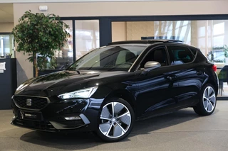 Hoofdafbeelding SEAT Leon Seat Leon 1.4 TSI eHybrid PHEV FR 204PK Pano Led Cam Alcantara Navi Virtual