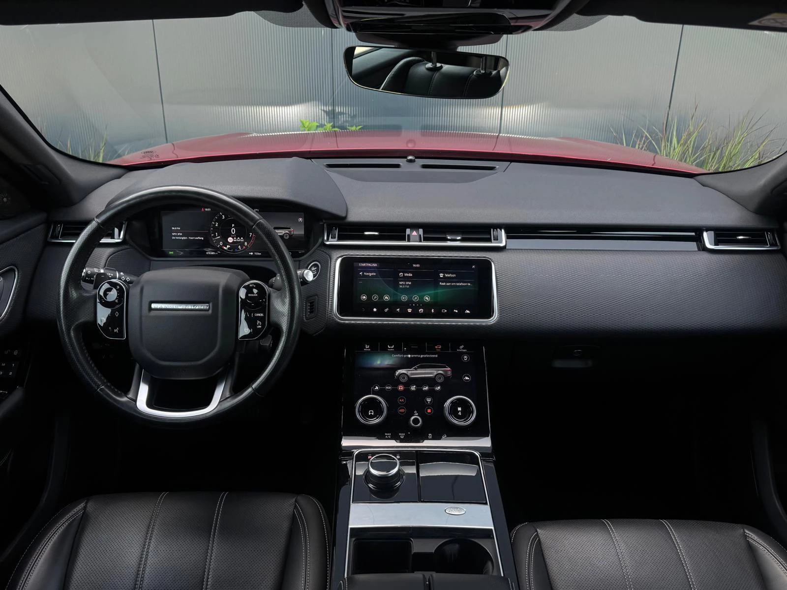 Hoofdafbeelding Land Rover Range Rover Velar
