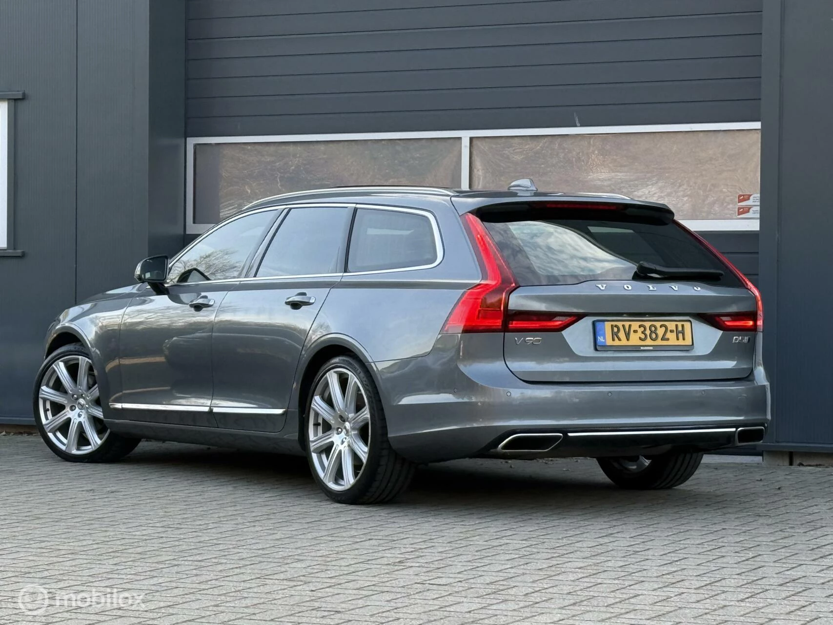 Hoofdafbeelding Volvo V90