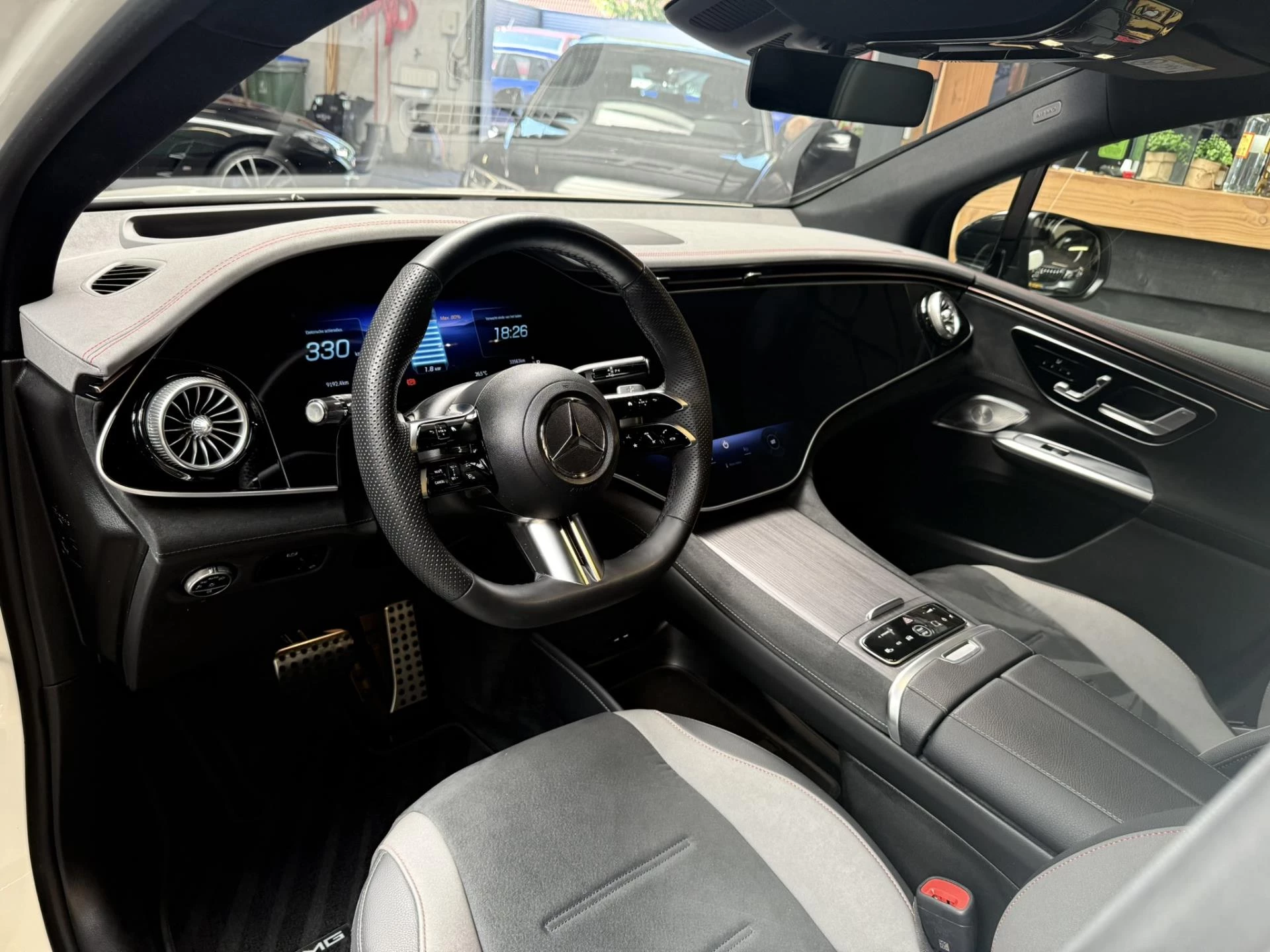 Hoofdafbeelding Mercedes-Benz EQE
