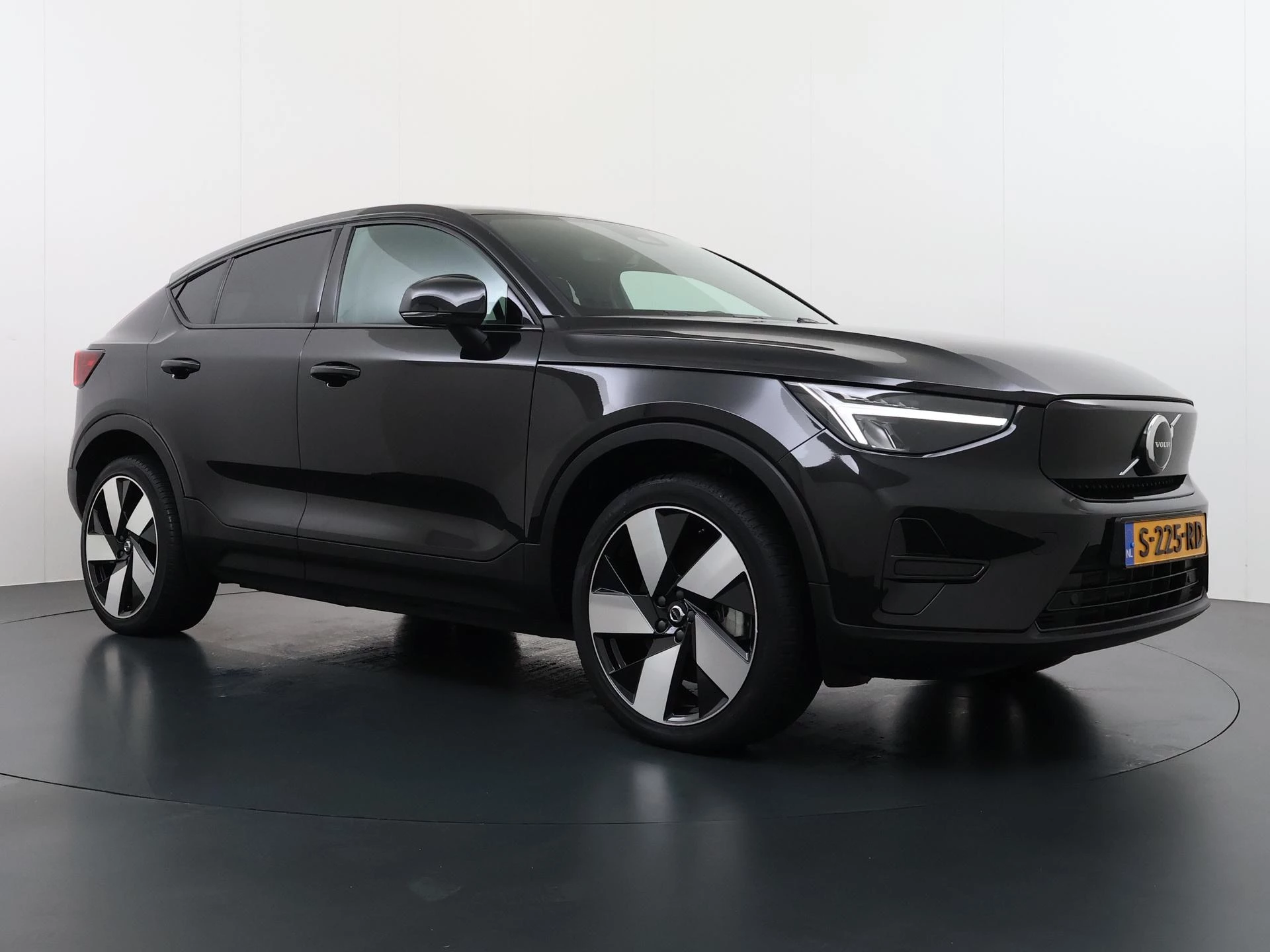 Hoofdafbeelding Volvo C40