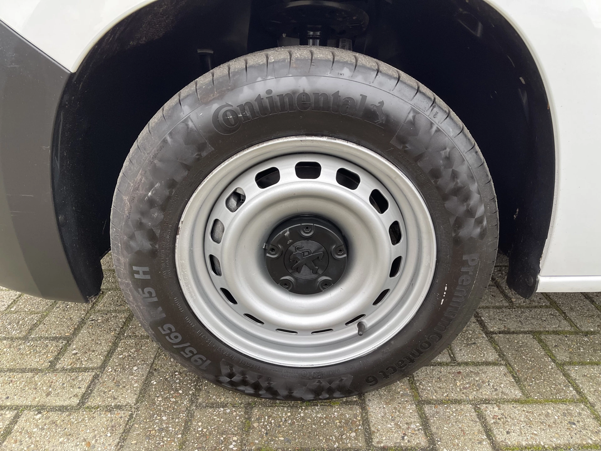 Hoofdafbeelding Peugeot Partner