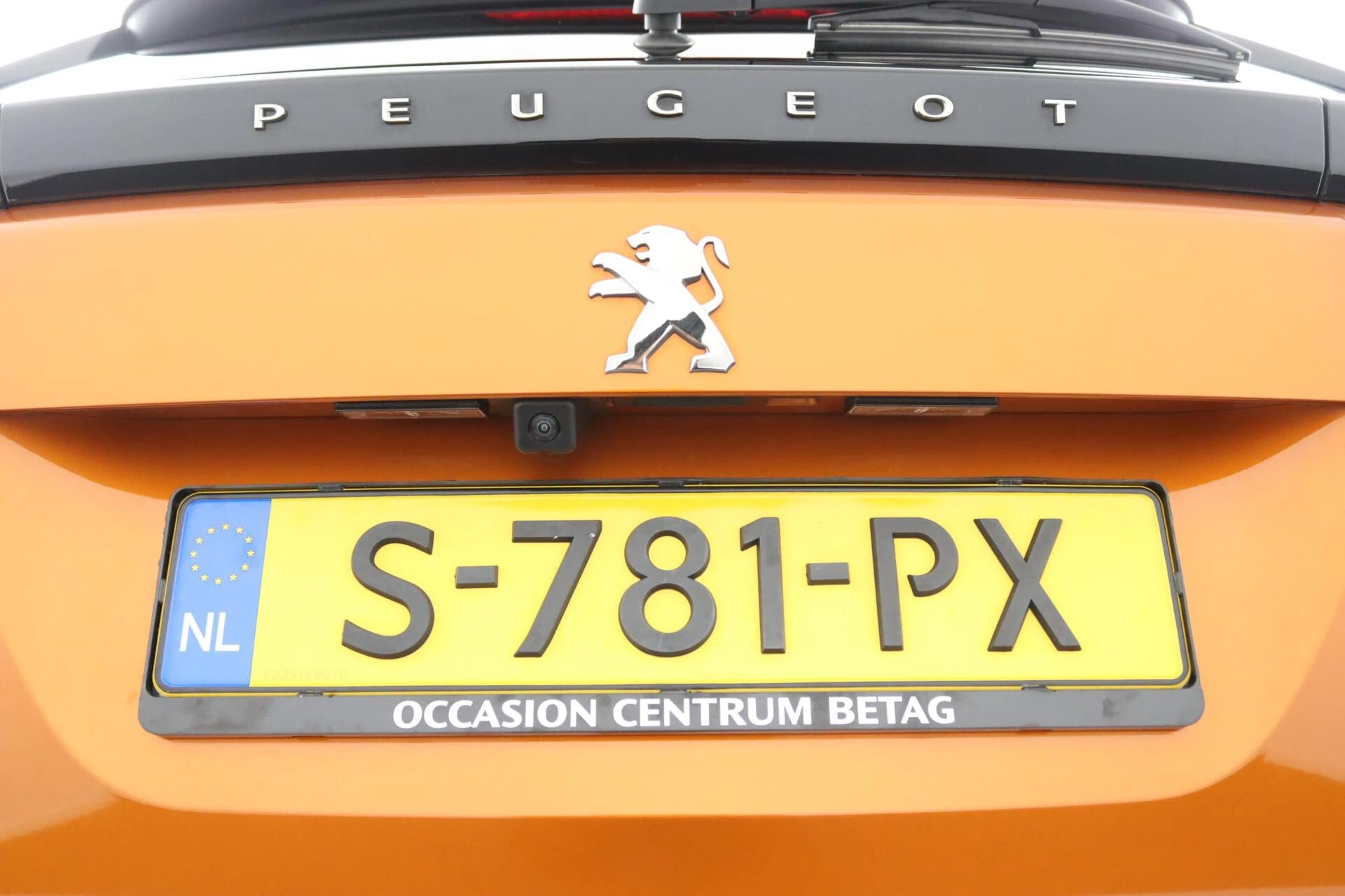 Hoofdafbeelding Peugeot e-2008