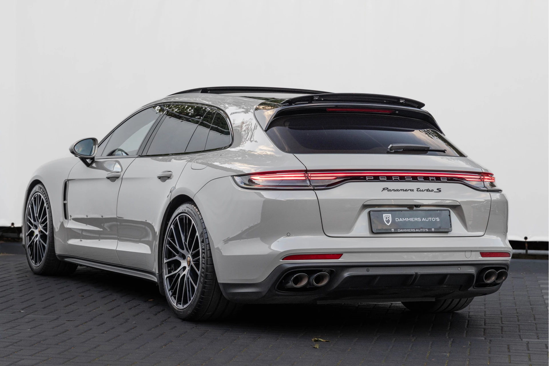 Hoofdafbeelding Porsche Panamera