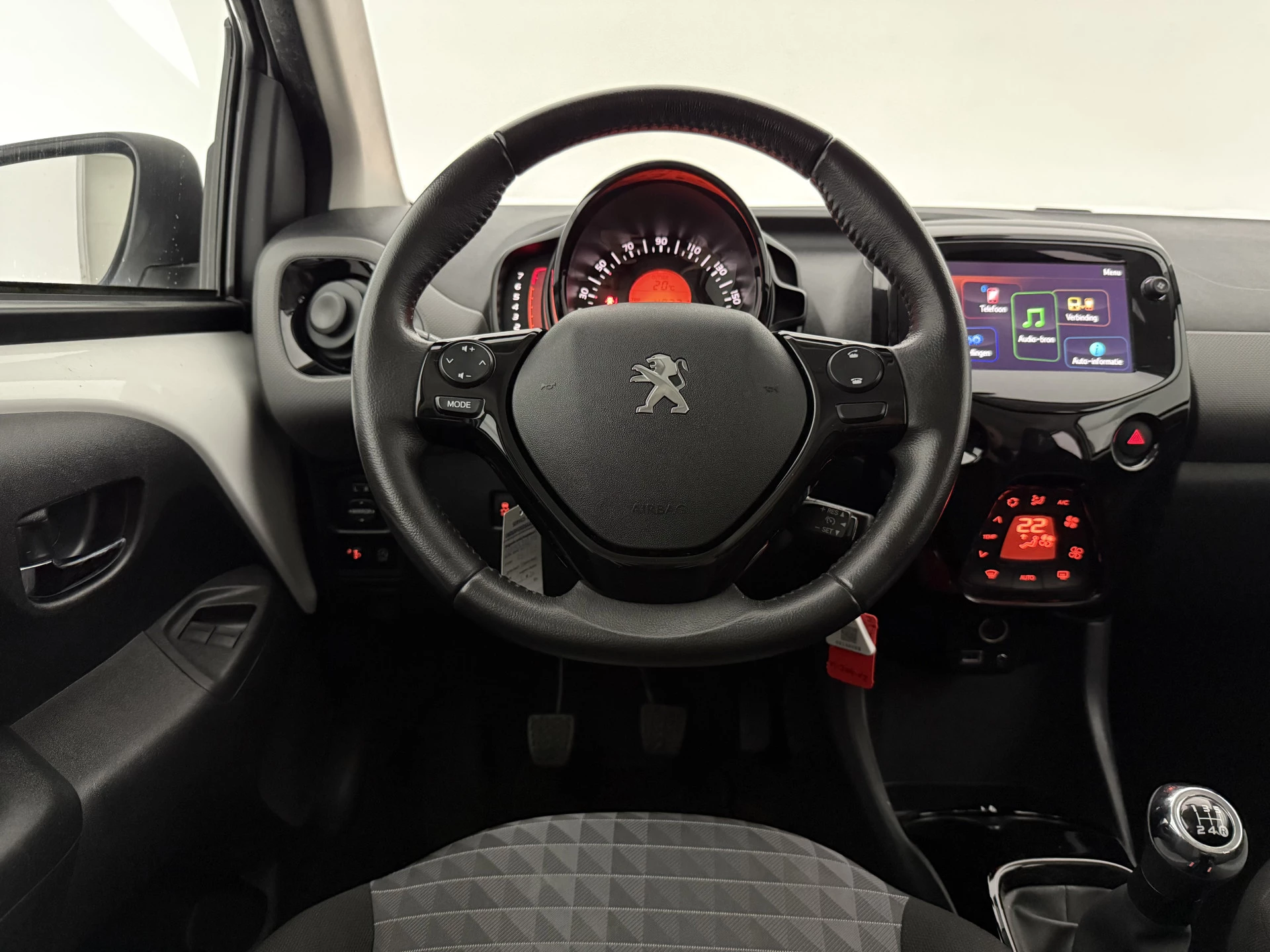 Hoofdafbeelding Peugeot 108