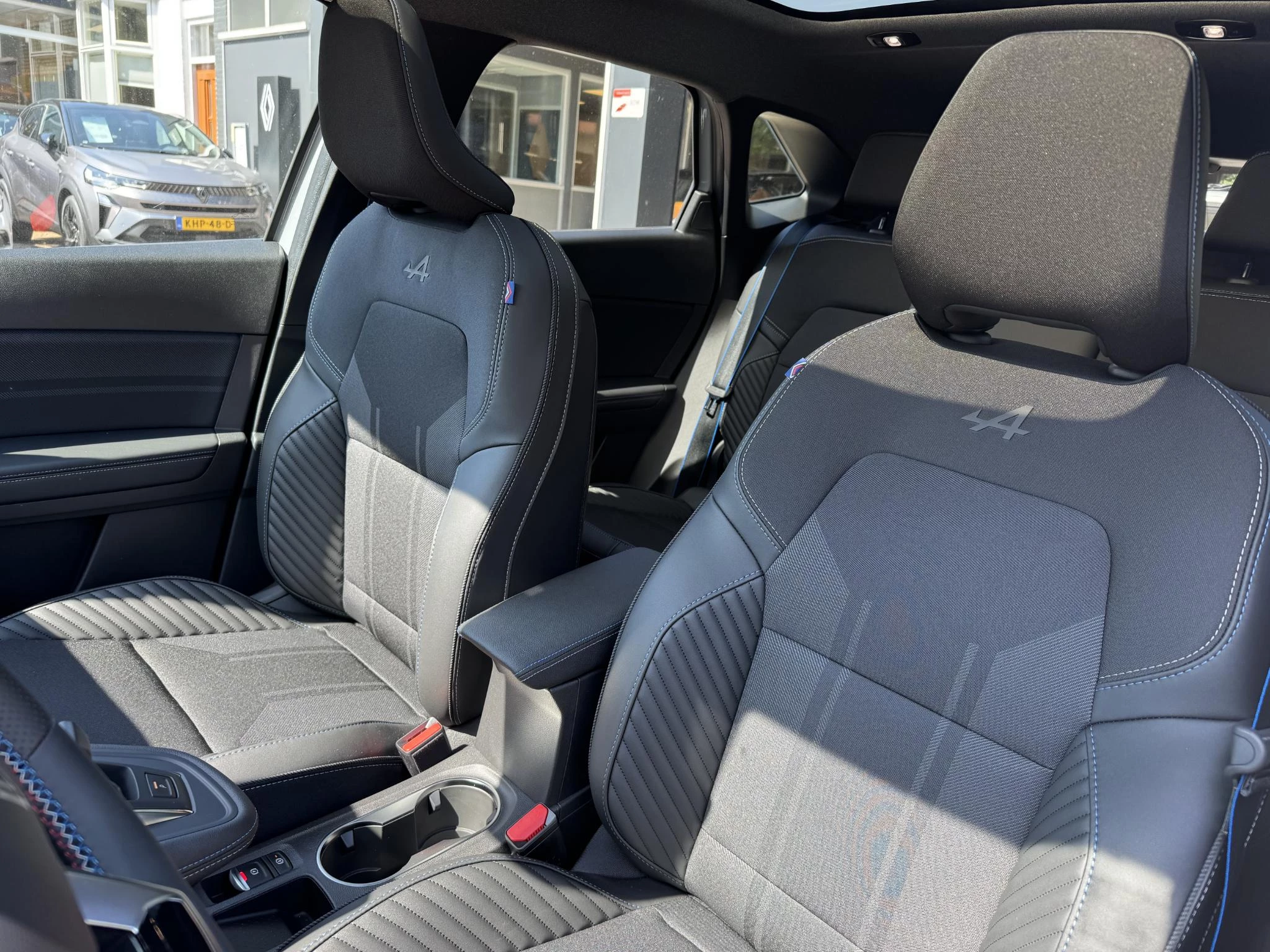 Hoofdafbeelding Renault Symbioz