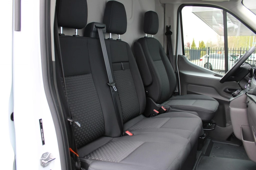 Hoofdafbeelding Ford E-Transit