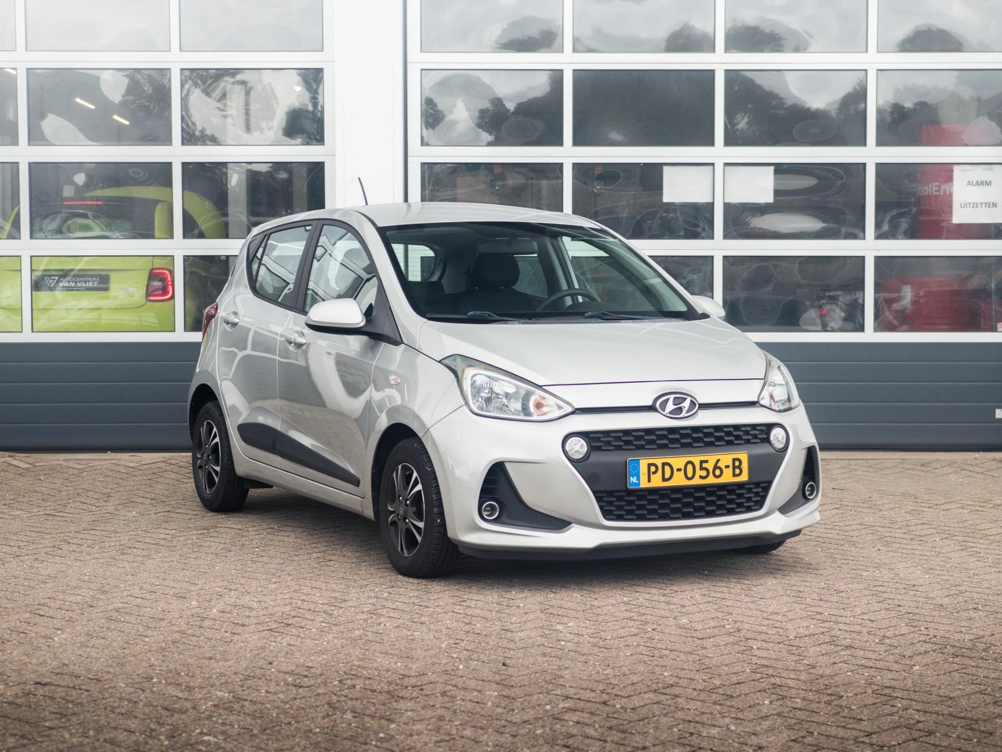 Hoofdafbeelding Hyundai i10