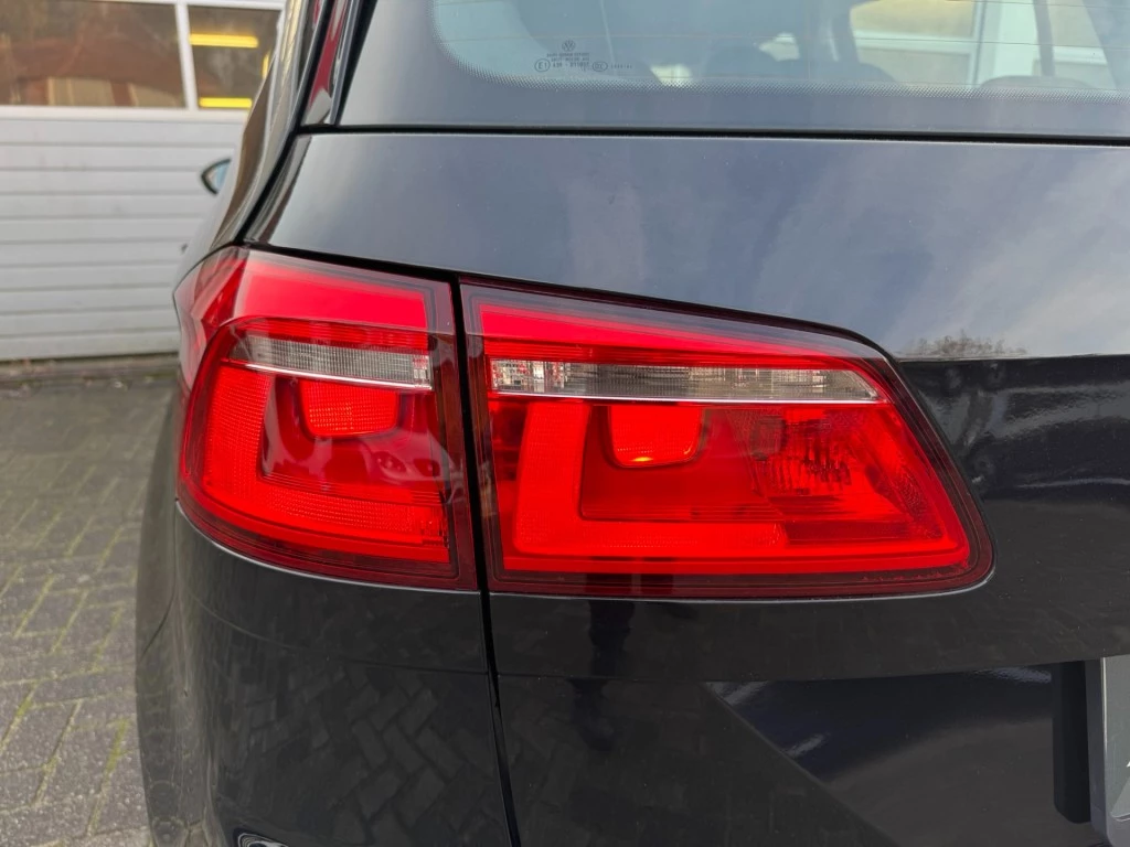 Hoofdafbeelding Volkswagen Golf Sportsvan