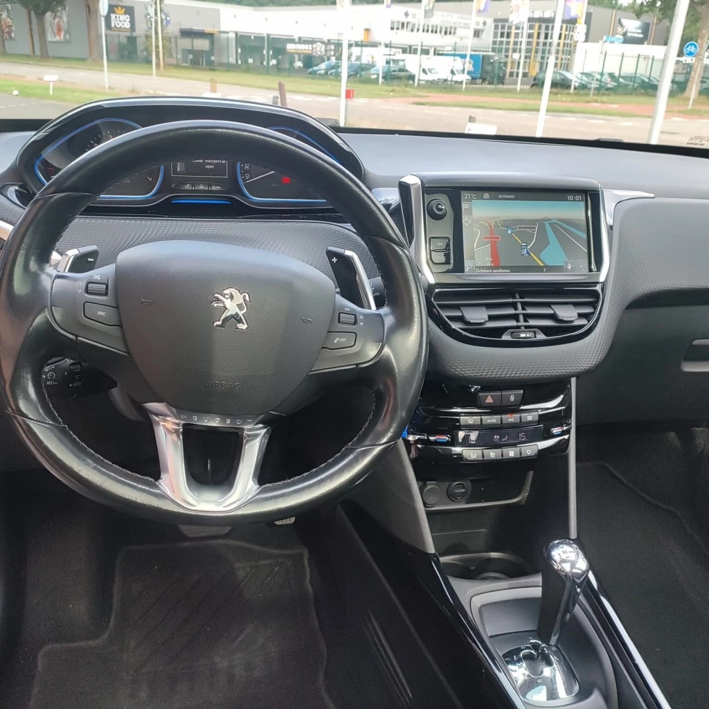 Hoofdafbeelding Peugeot 2008