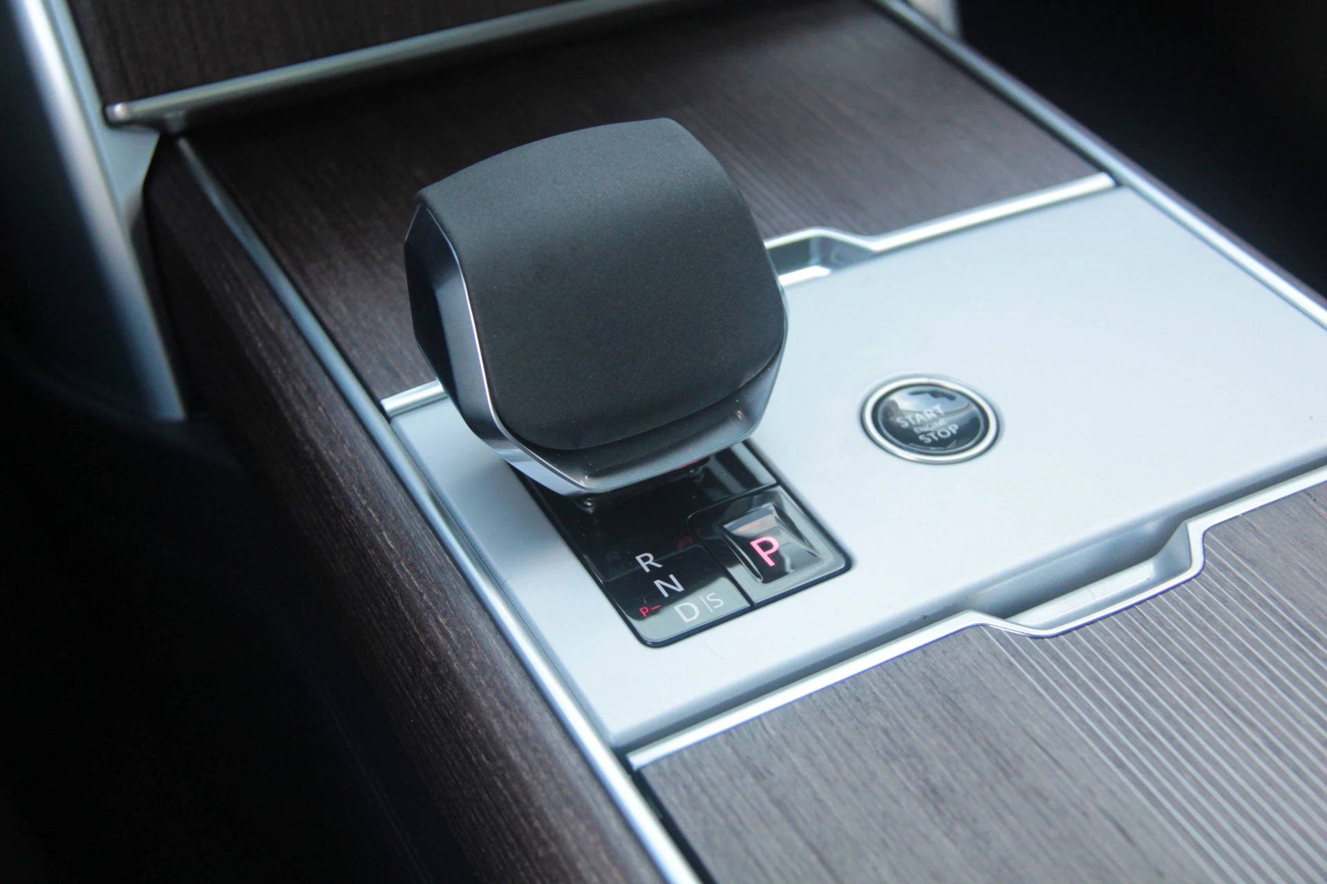 Hoofdafbeelding Land Rover Range Rover