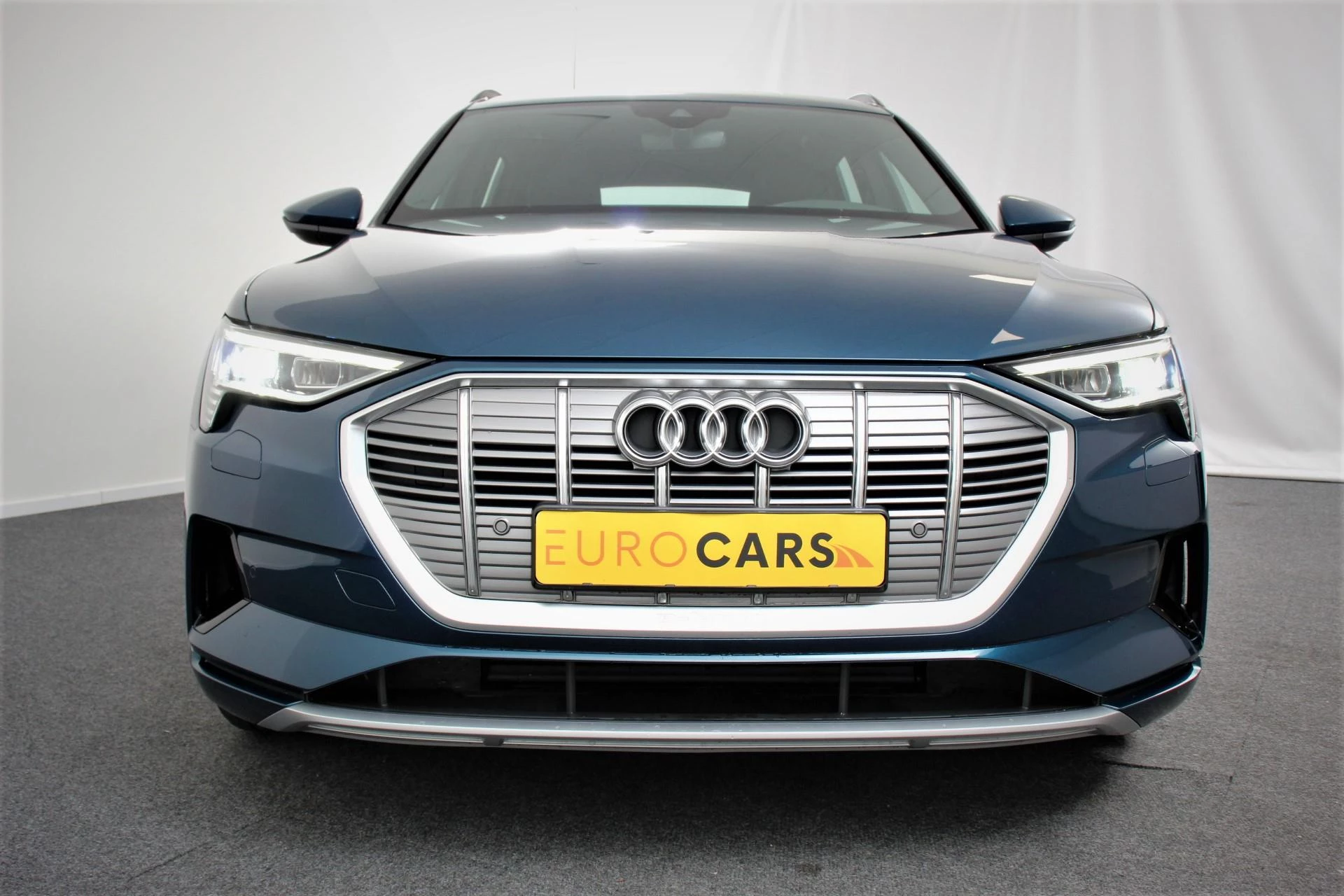Hoofdafbeelding Audi e-tron