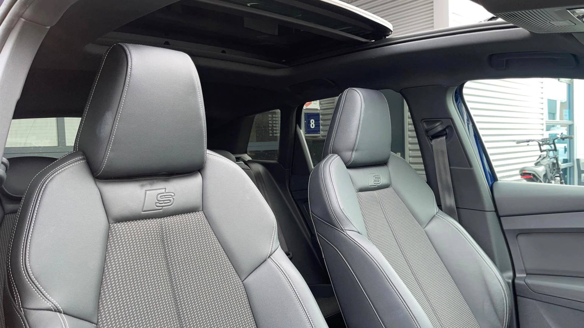 Hoofdafbeelding Audi Q4 e-tron