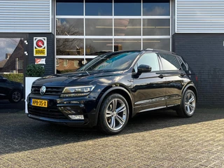 Hoofdafbeelding Volkswagen Tiguan Volkswagen Tiguan 1.4 R-Line, Black Style, Automaat, Camera, CarPlay, Trekhaak, Pano