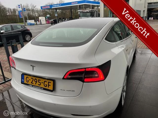 Hoofdafbeelding Tesla Model 3