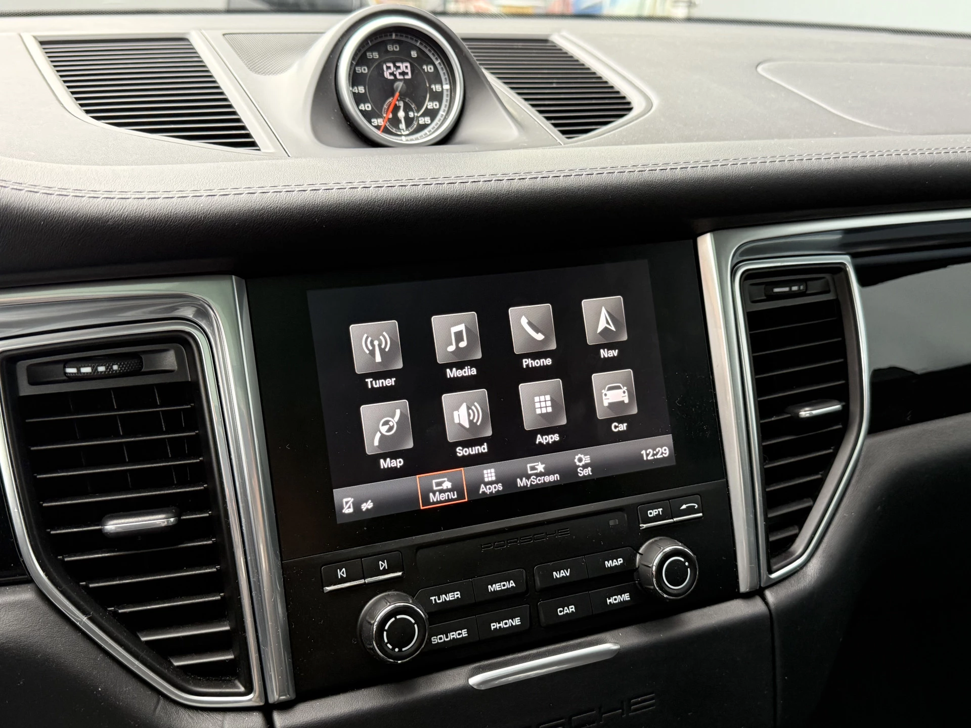 Hoofdafbeelding Porsche Macan