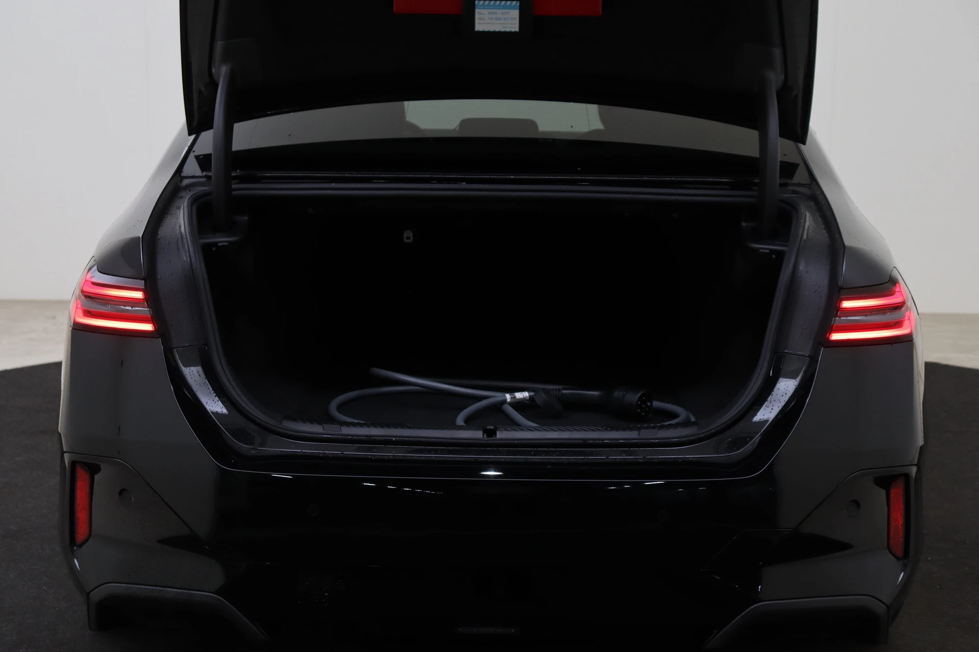 Hoofdafbeelding BMW i5