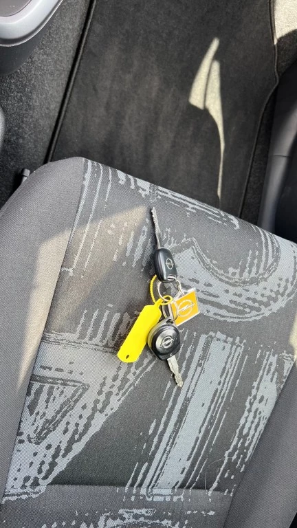 Hoofdafbeelding Opel Agila