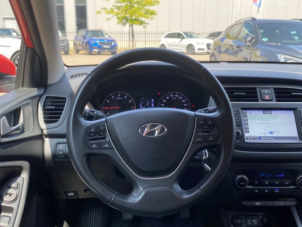 Hoofdafbeelding Hyundai i20