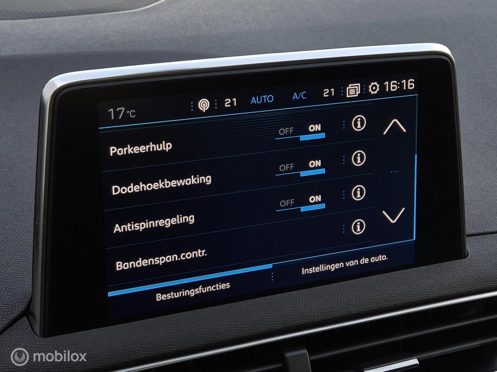 Hoofdafbeelding Peugeot 5008