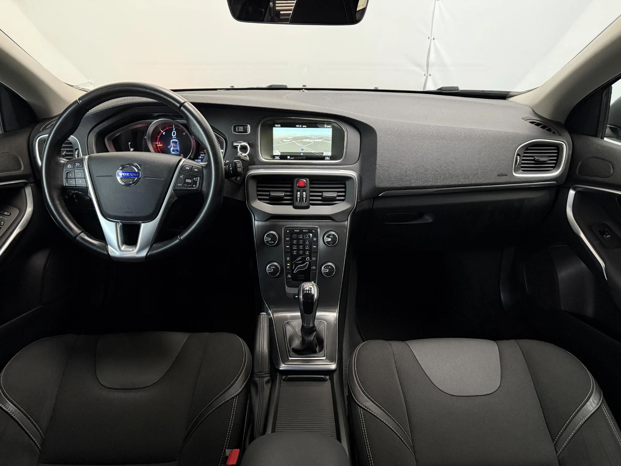 Hoofdafbeelding Volvo V40