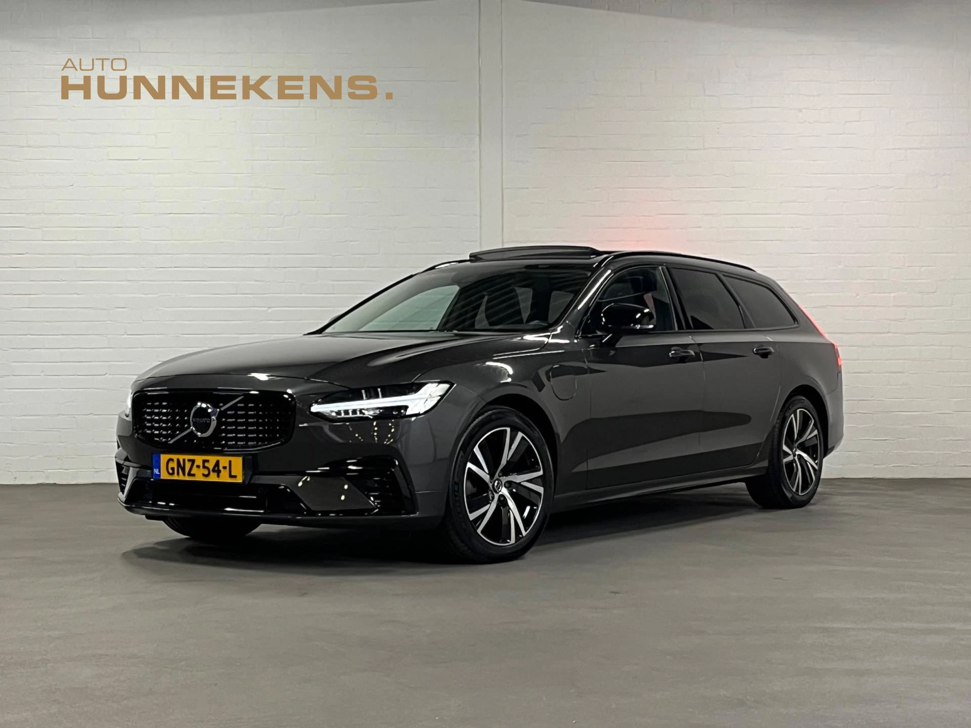 Hoofdafbeelding Volvo V90