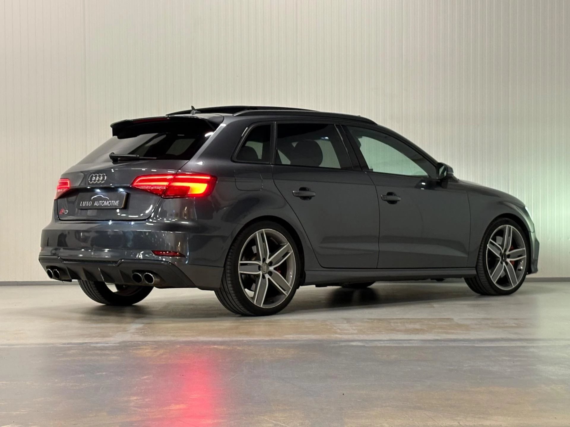 Hoofdafbeelding Audi S3