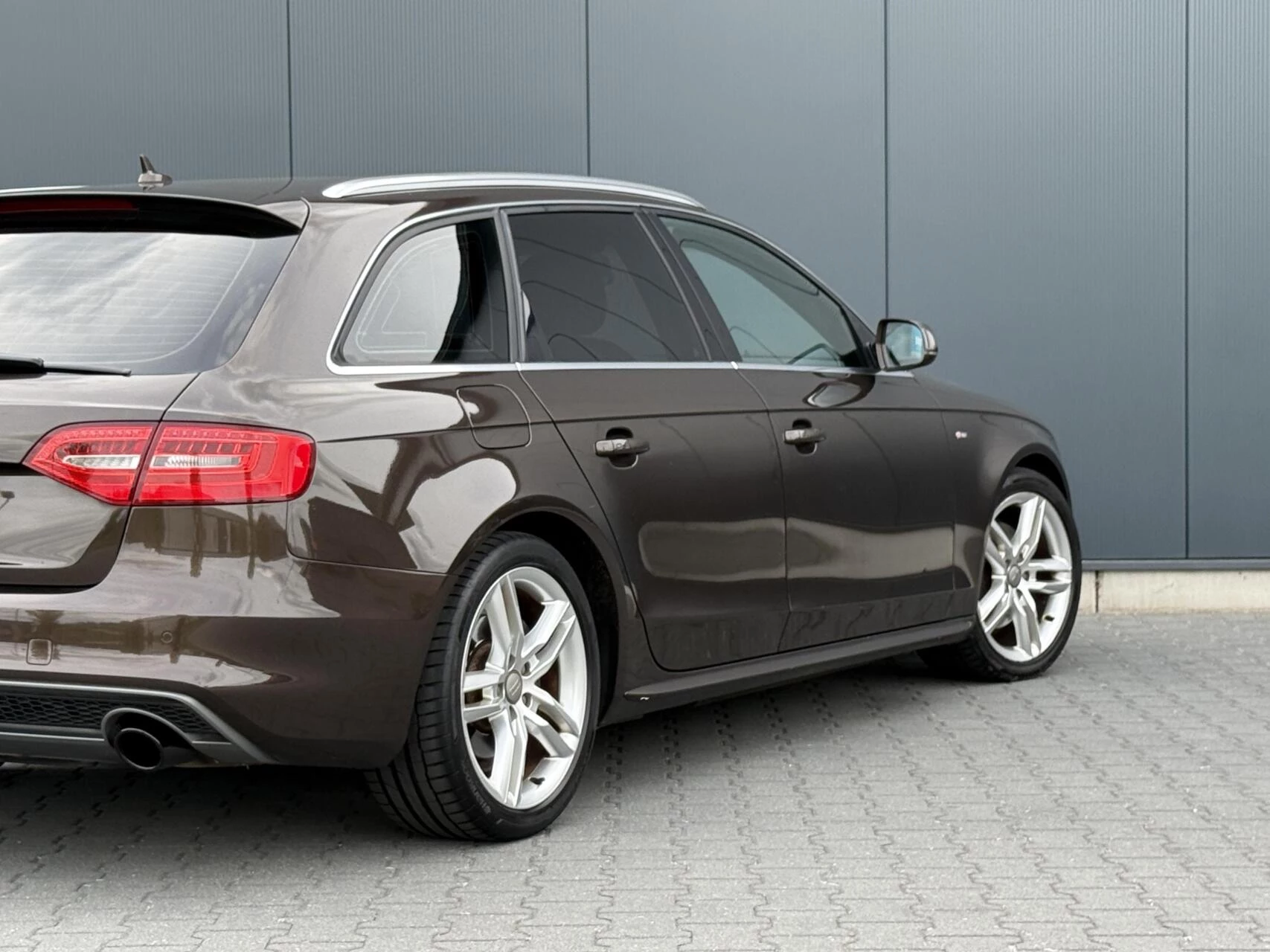 Hoofdafbeelding Audi A4