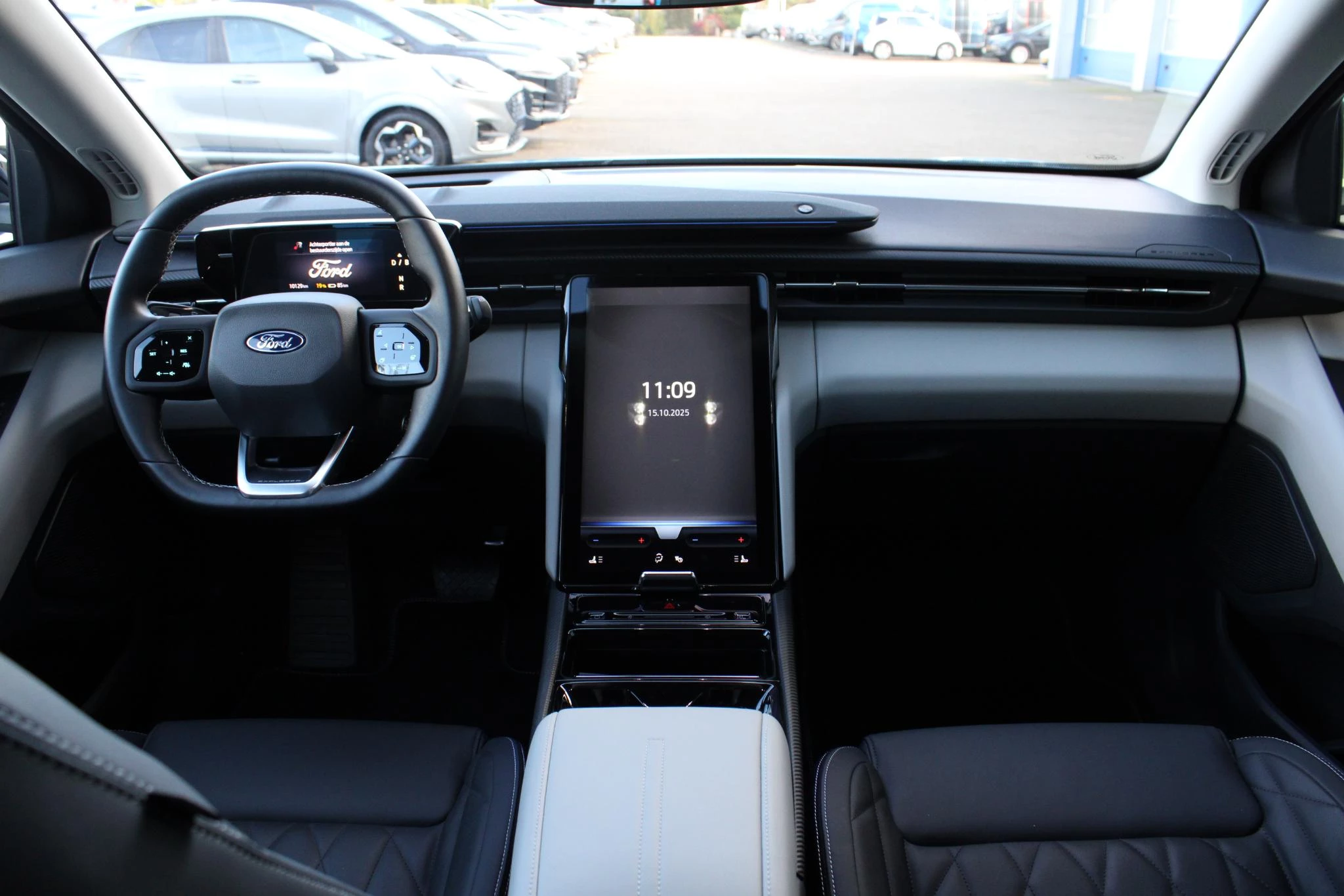 Hoofdafbeelding Ford Explorer