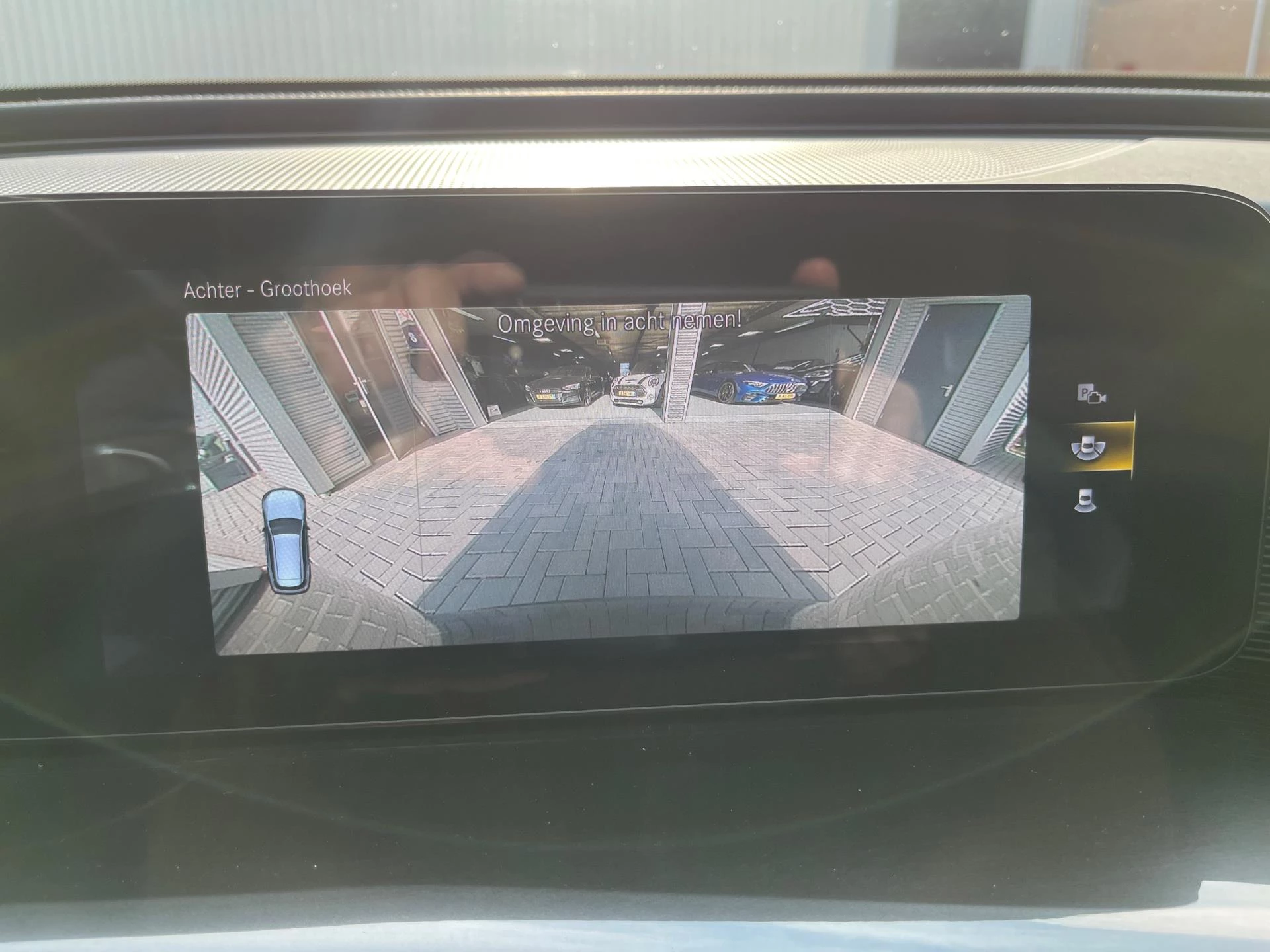 Hoofdafbeelding Mercedes-Benz EQC