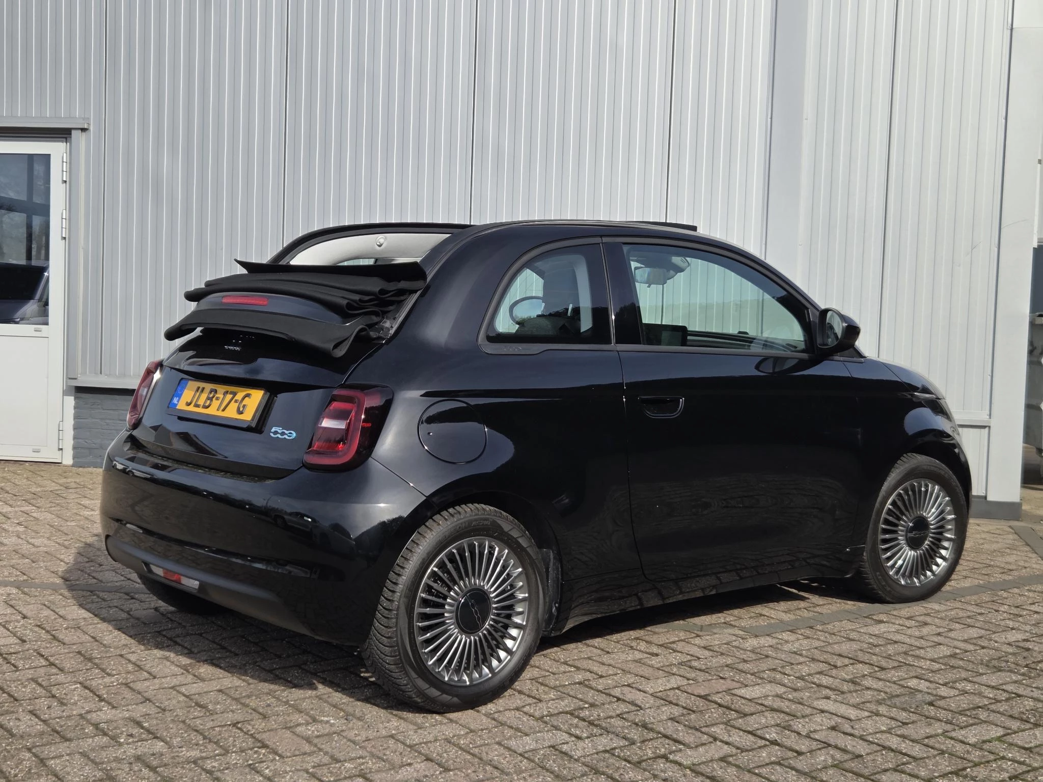 Hoofdafbeelding Fiat 500C