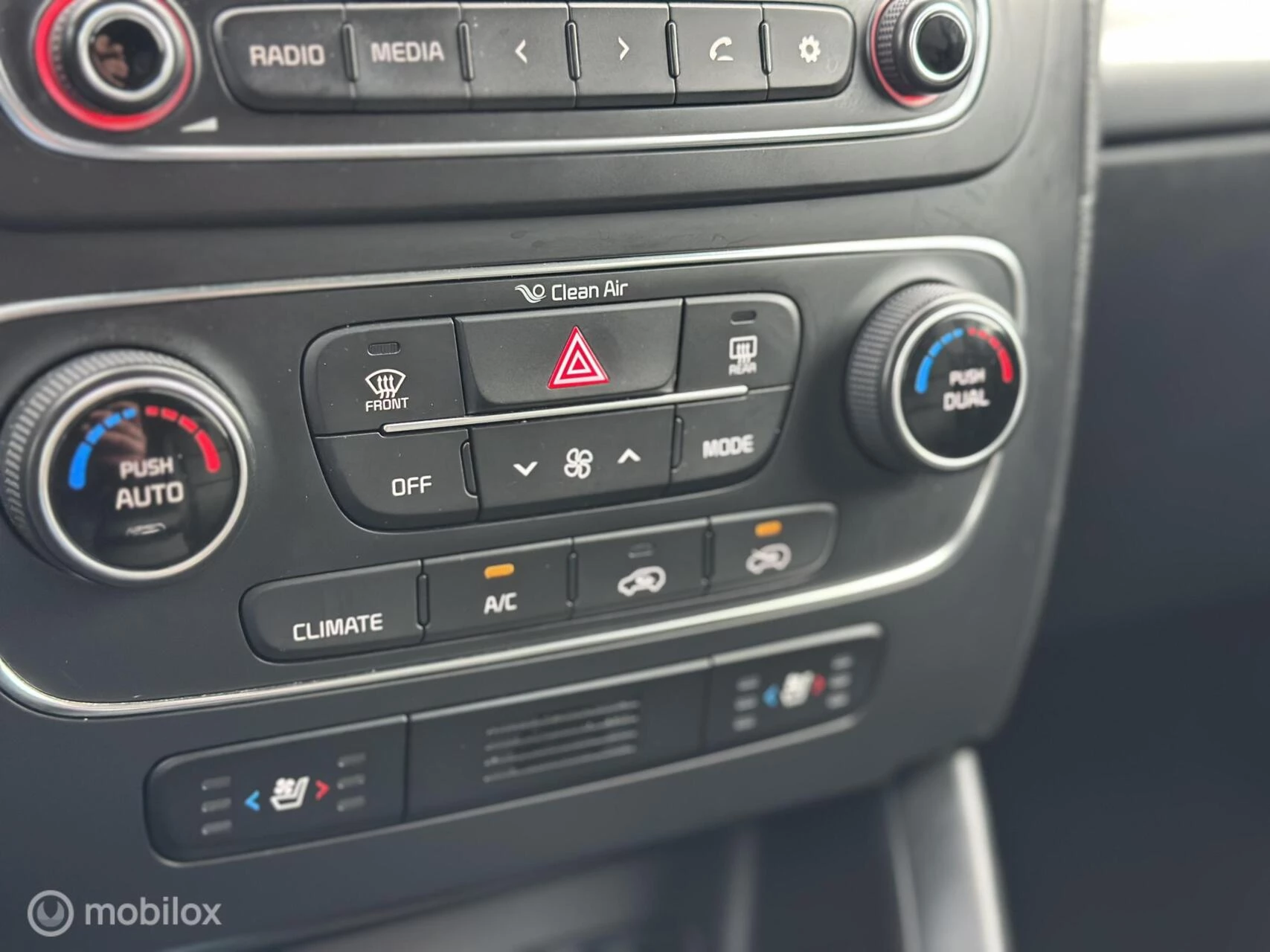 Hoofdafbeelding Kia Sorento