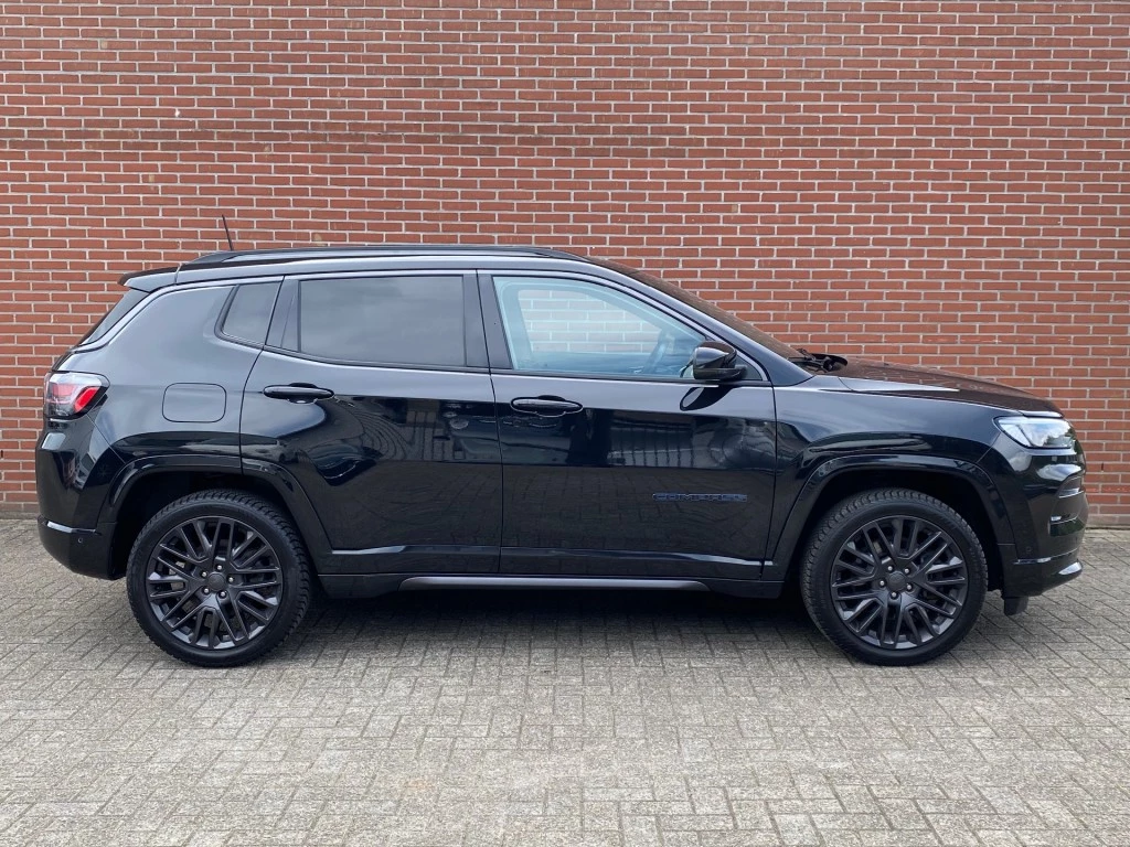 Hoofdafbeelding Jeep Compass
