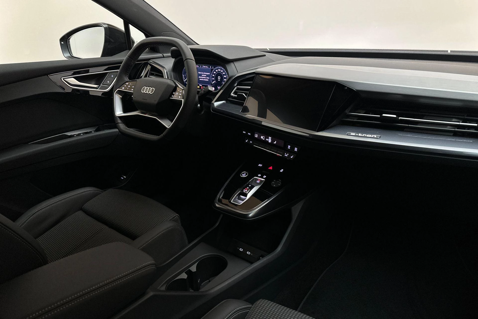 Hoofdafbeelding Audi Q4 e-tron