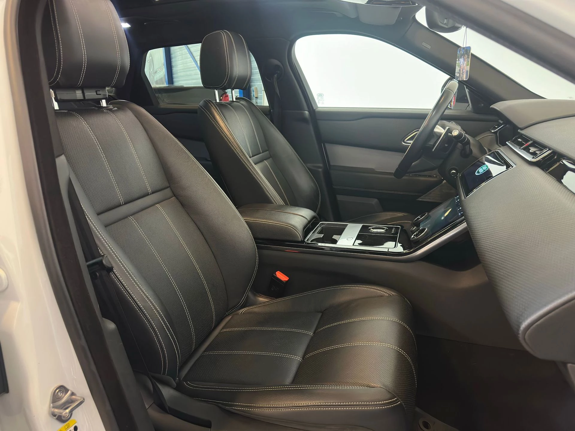 Hoofdafbeelding Land Rover Range Rover Velar