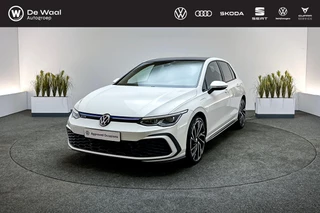 Volkswagen Golf GTE 1.4 245pk DSG e-hybrid | SoH 90% | 19" LM Velgen, Achteruitrijcamera, Stoelverwarming |