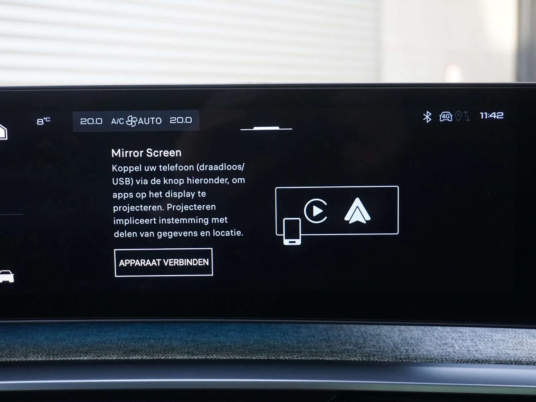 Hoofdafbeelding Peugeot e-5008