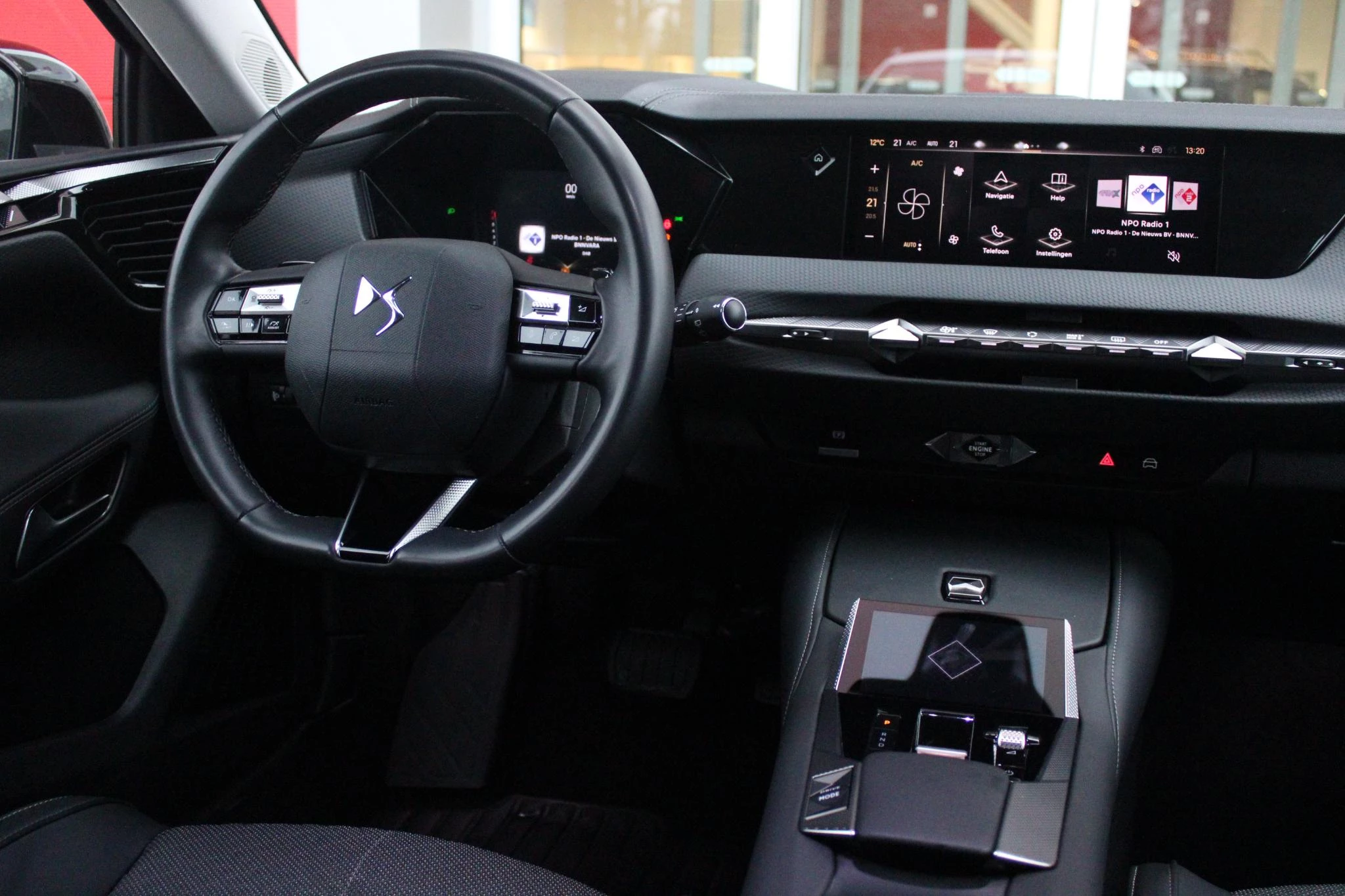 Hoofdafbeelding DS DS 4