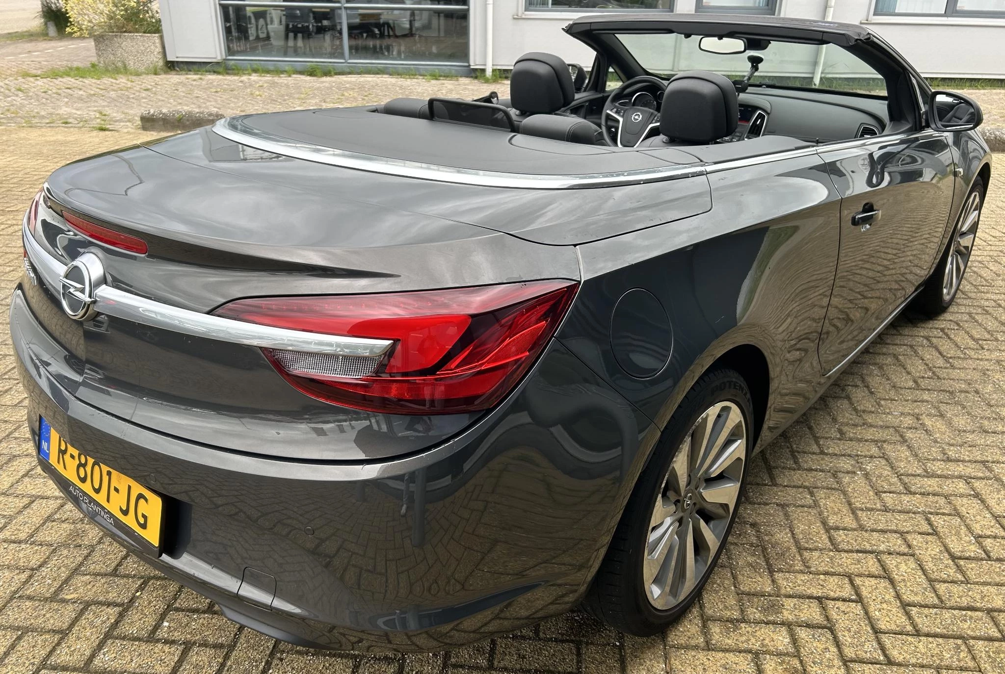 Hoofdafbeelding Opel Cascada