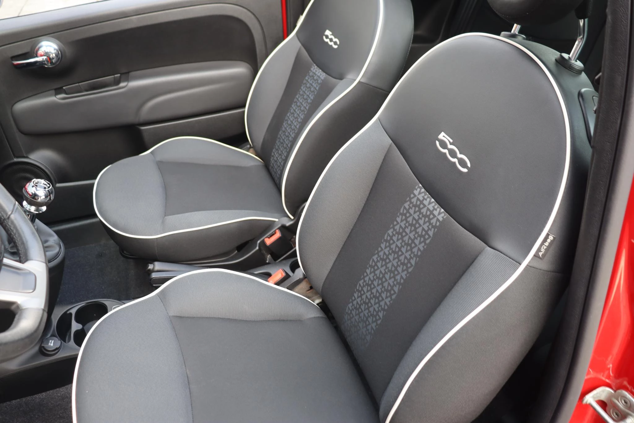 Hoofdafbeelding Fiat 500C