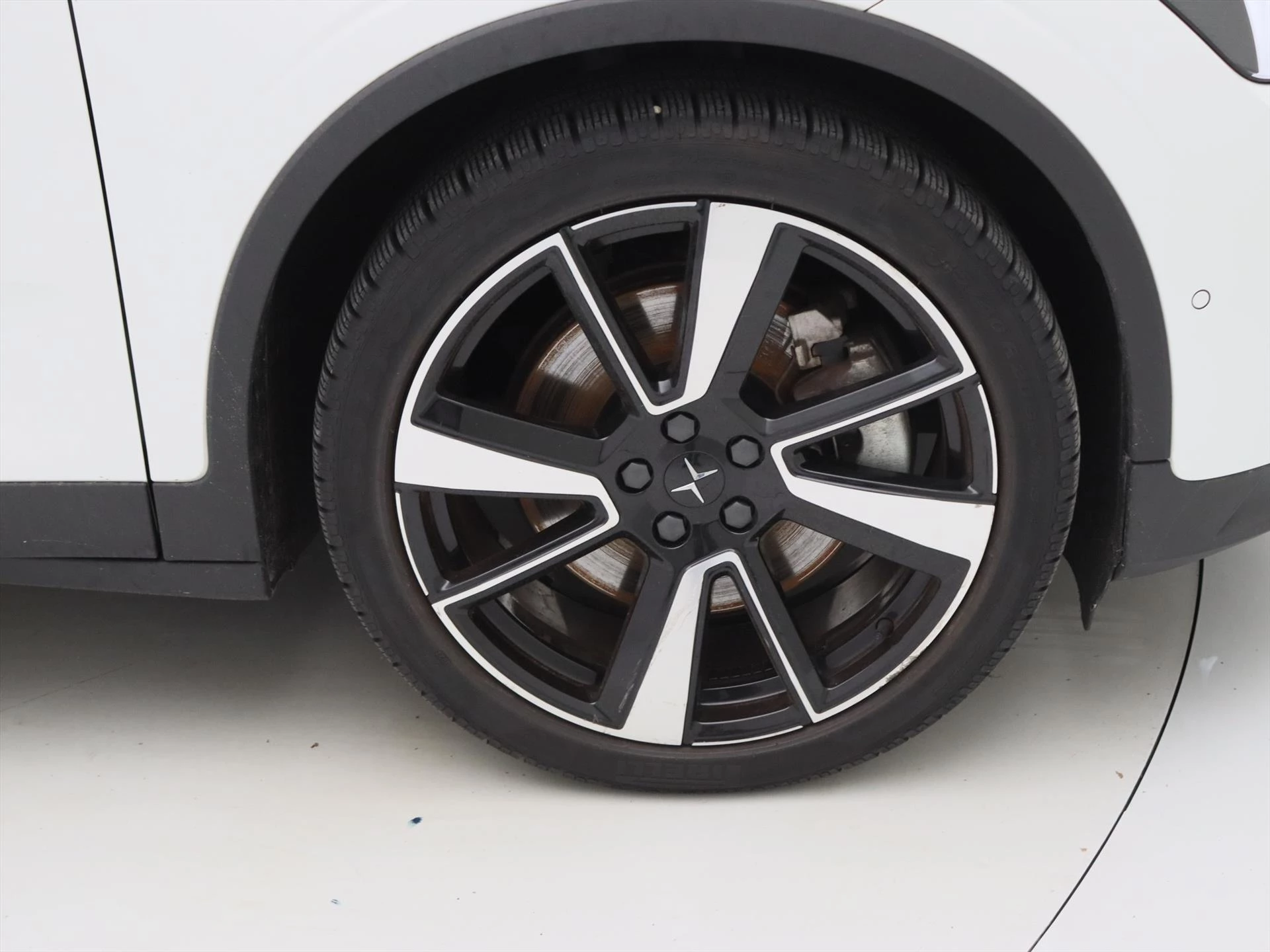 Hoofdafbeelding Polestar 2