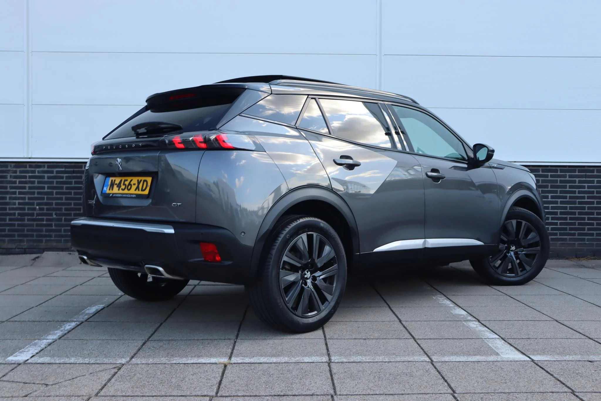 Hoofdafbeelding Peugeot 2008