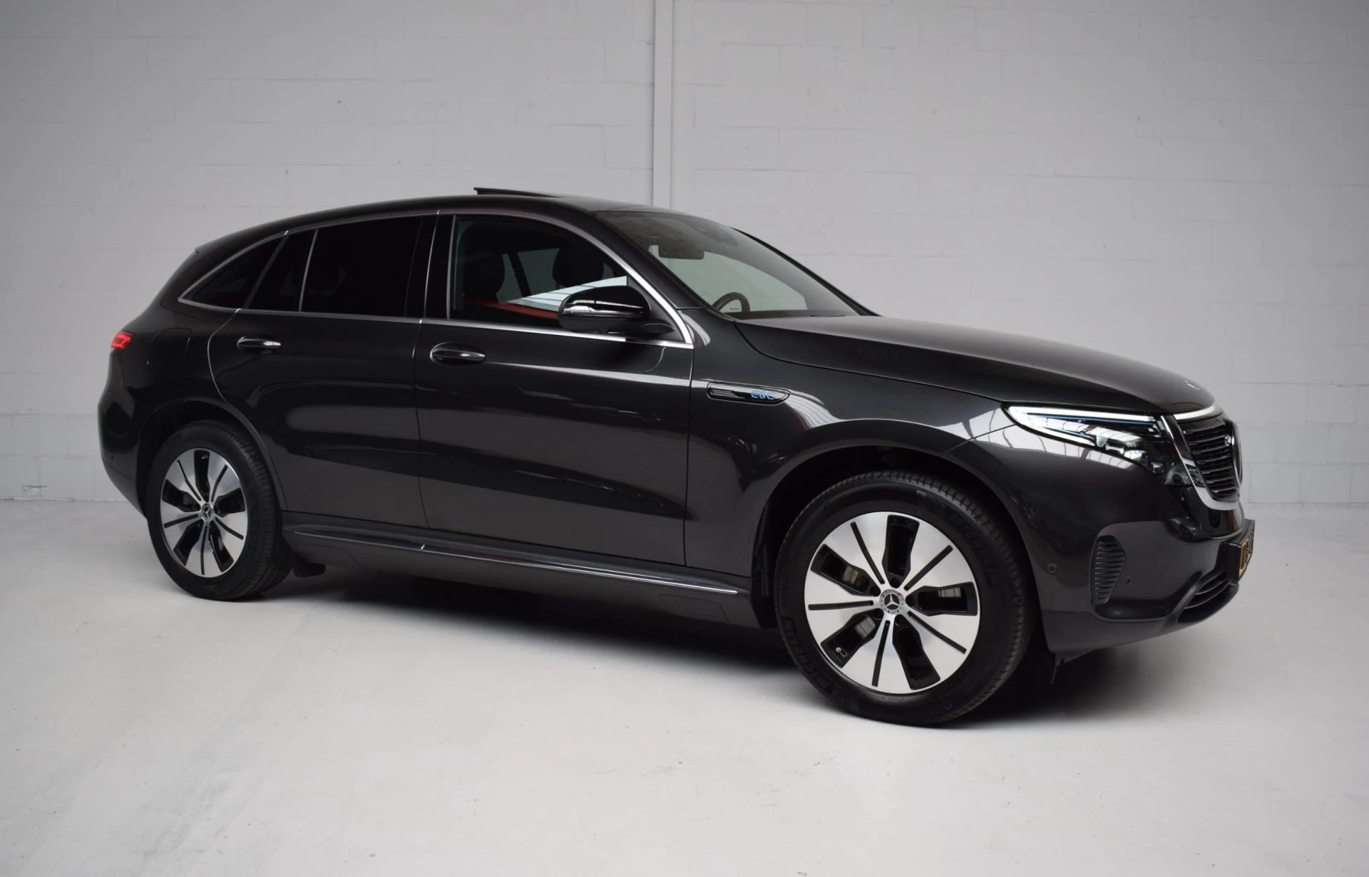 Hoofdafbeelding Mercedes-Benz EQC