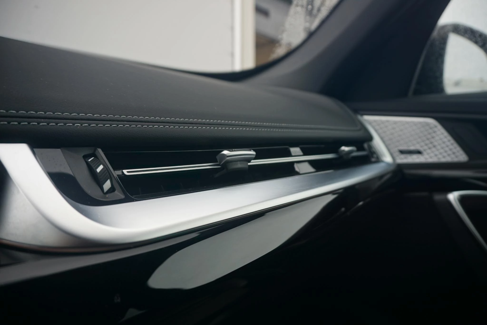 Hoofdafbeelding BMW iX1
