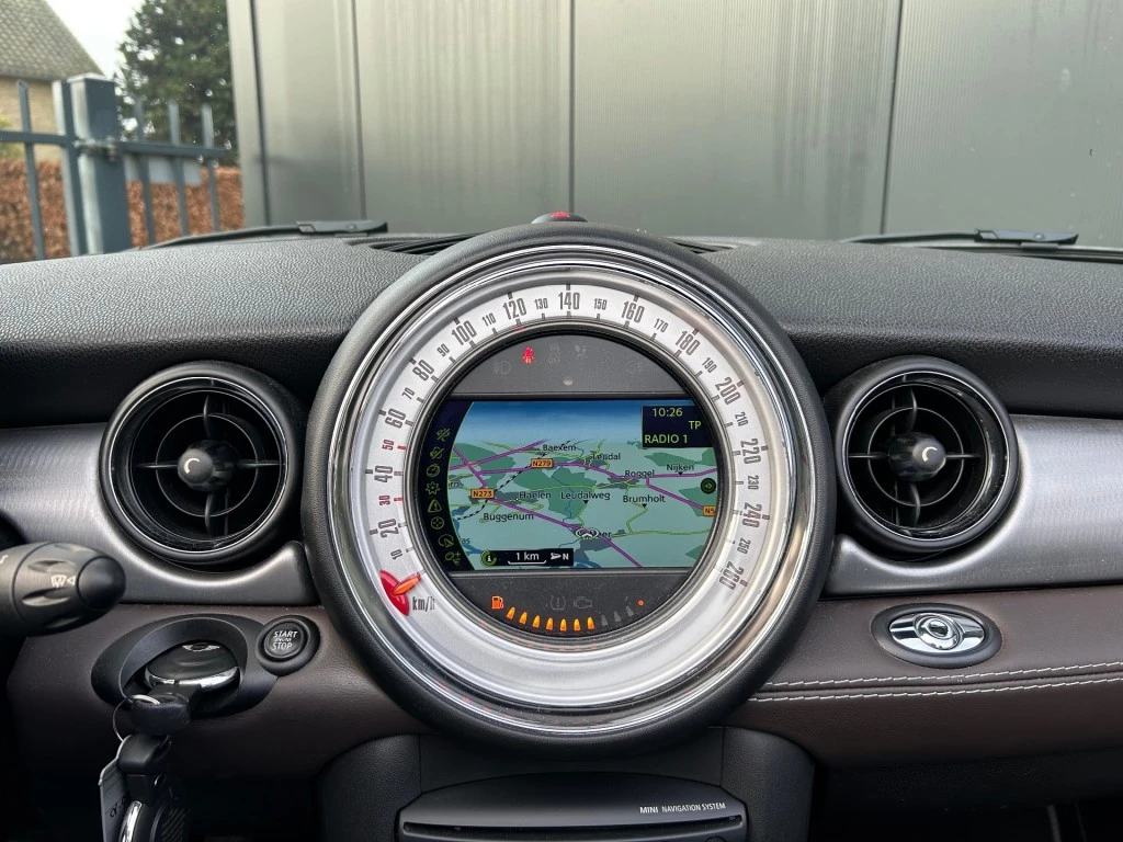 Hoofdafbeelding MINI Cabrio