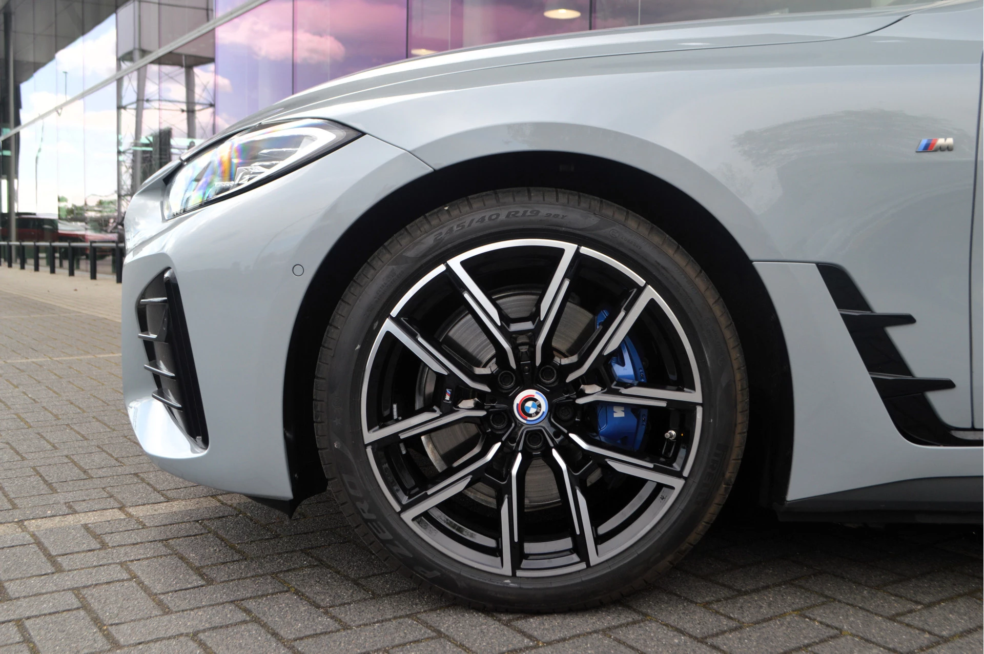 Hoofdafbeelding BMW i4