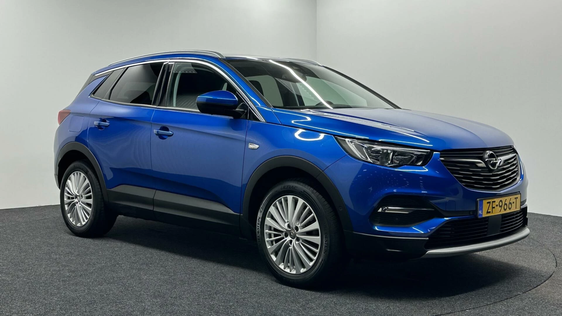 Hoofdafbeelding Opel Grandland X